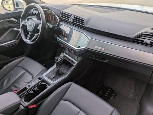 Used 2023 Audi Q3 2.0T Premium Plus w/ Premium Plus Package image 29