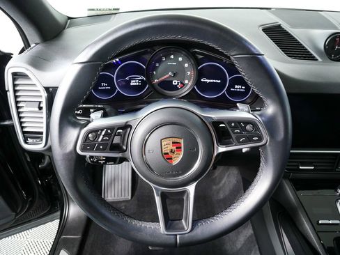 Certified 2023 Porsche Cayenne Platinum Edition AWD/4WD image 9