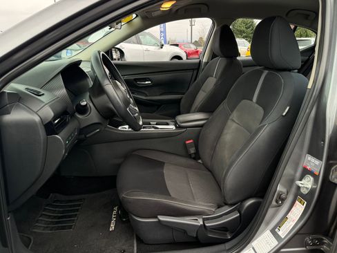 Used 2021 Nissan Sentra SV image 11