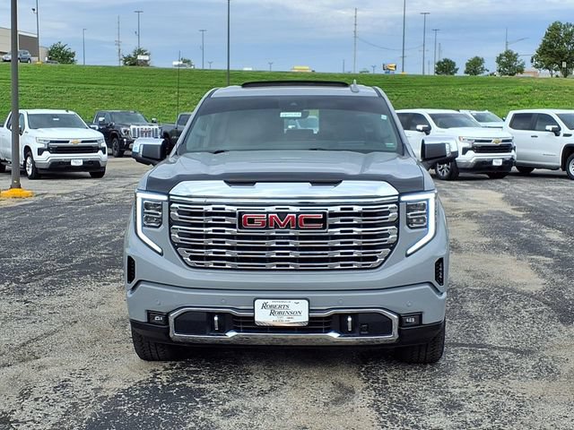 Used 2024 GMC Sierra 1500 Denali w/ Technology Package AWD/4WD image 15