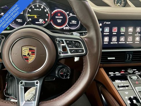 Used 2022 Porsche Cayenne Turbo S AWD/4WD image 28