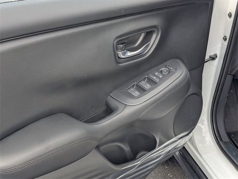New 2026 Honda HR-V LX image 11