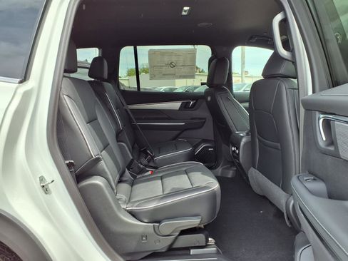 New 2026 Buick Enclave Preferred FWD image 23