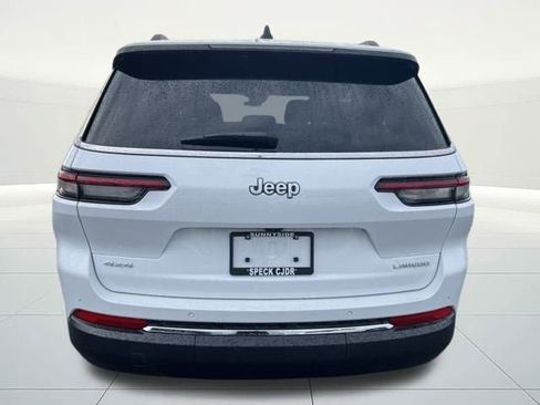 New 2025 Jeep Grand Cherokee L Laredo image 4