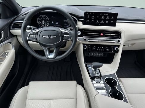 Used 2026 Genesis G70 2.5T RWD image 29