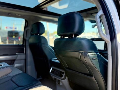 Used 2021 Ford F150 Limited image 9