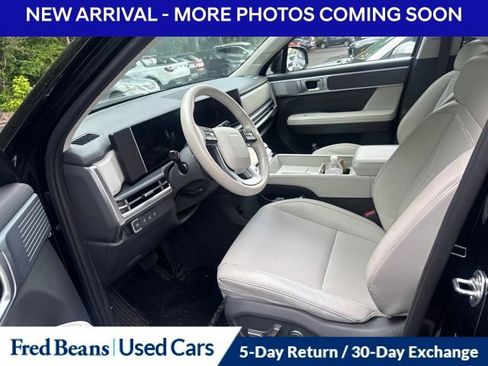 Used 2025 Hyundai Santa Fe SEL AWD/4WD image 9