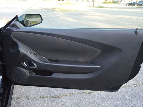 Used 2013 Chevrolet Camaro LT image 17