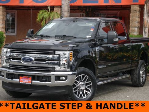 Used 2019 Ford F250 Lariat w/ Lariat Ultimate Package image 4