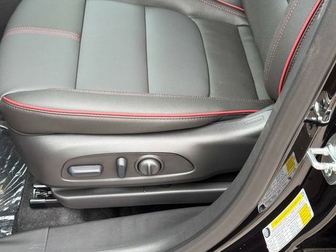 New 2026 Chevrolet TrailBlazer RS w/ Convenience Package image 24