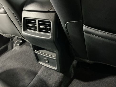 Used 2021 Ford Edge SEL image 24