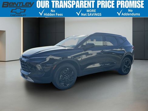 Used 2024 Chevrolet Blazer LT w/ Midnight/Sport Edition FWD image 1