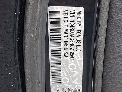 Certified 2024 Dodge Durango SXT w/ Trailer Tow Group IV image 31