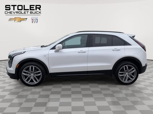 Used 2022 Cadillac XT4 Sport image 2