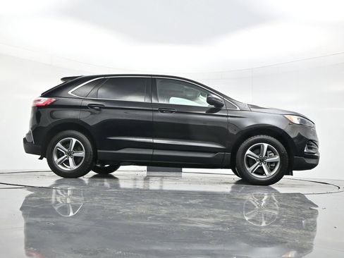 Used 2024 Ford Edge SEL w/ Convenience Package AWD/4WD image 49