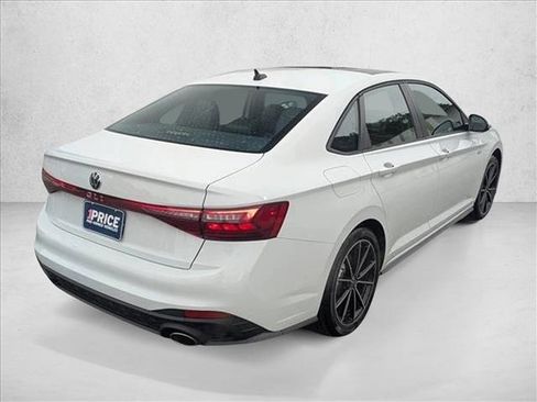 Used 2025 Volkswagen Jetta GLI Autobahn image 5