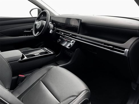 New 2026 Hyundai Tucson Limited AWD/4WD image 15