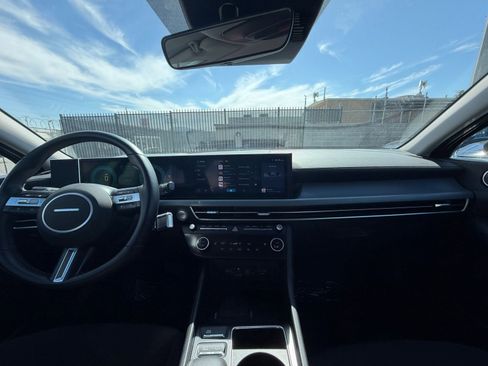 Used 2025 Hyundai Sonata SEL FWD image 33