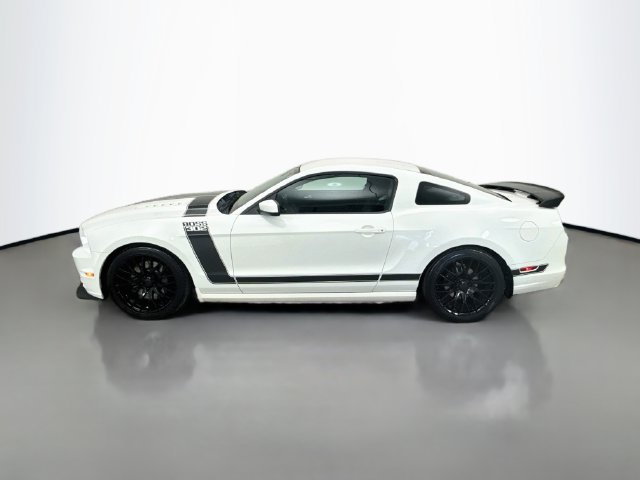 Used 2013 Ford Mustang Boss 302 w/ Boss 302 Accessory Pkg RWD image 4