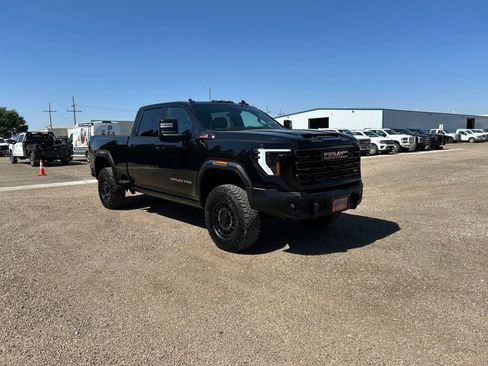Used 2024 GMC Sierra 2500 AT4X w/ AT4X AEV Edition AWD/4WD image 9