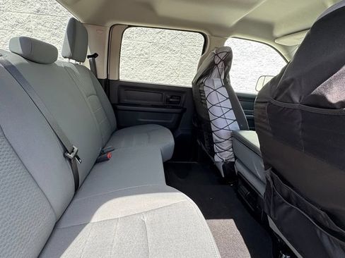 Used 2013 RAM 2500 Tradesman w/ Chrome Appearance Group AWD/4WD image 11