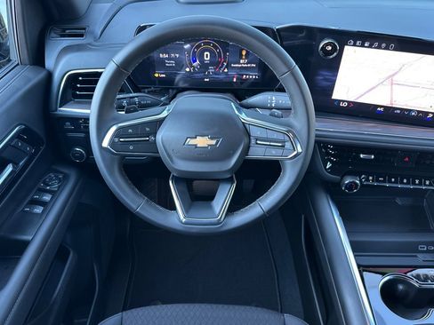 New 2026 Chevrolet Suburban LS w/ LPO, Dark Essentials Package image 13