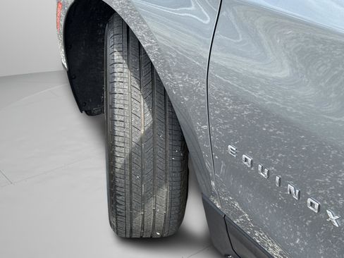 Used 2024 Chevrolet Equinox LT FWD image 41