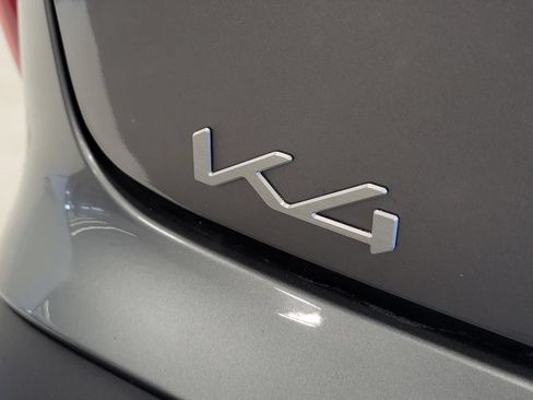 Used 2025 Kia K4 FWD image 6