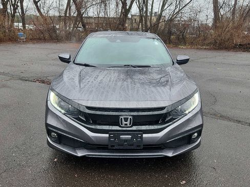 Used 2019 Honda Civic Sport image 2