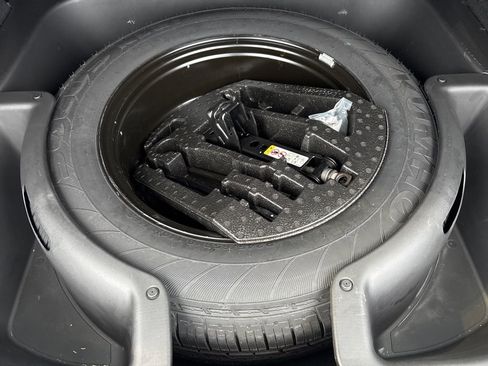 Used 2019 Jeep Grand Cherokee Summit image 34