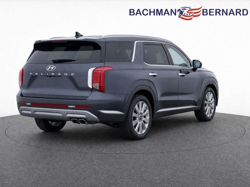 Used 2024 Hyundai Palisade SEL FWD image 7