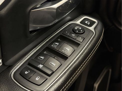 Used 2020 RAM 3500 Laramie image 43