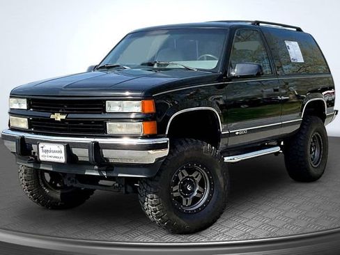 Used 1992 Chevrolet Blazer 4WD image 1