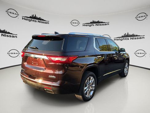 Used 2021 Chevrolet Traverse High Country AWD/4WD image 5