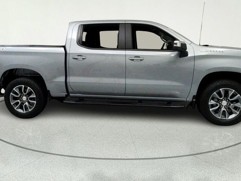 Used 2026 Chevrolet Silverado 1500 LT AWD/4WD image 6