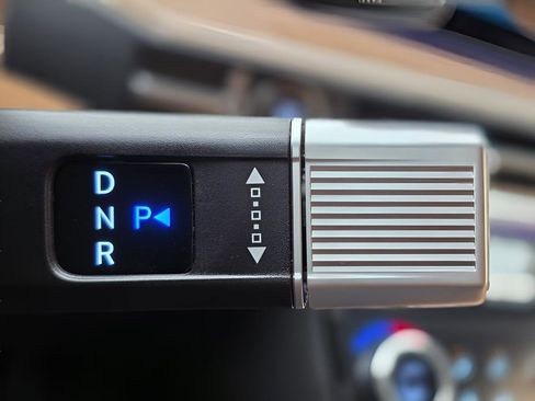 Used 2024 Hyundai Santa Fe Limited image 37