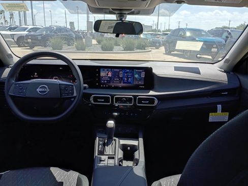 New 2026 Nissan Sentra SV w/ Floor Mat Package FWD image 13