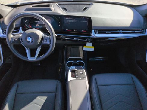 Used 2025 BMW X1 xDrive28i w/ Technology Package image 28