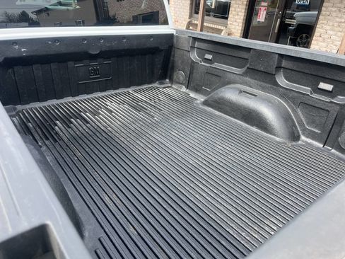 Used 2015 Chevrolet Silverado 2500 LT w/ LT Convenience Package image 9