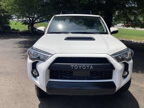 Used 2020 Toyota 4Runner TRD Pro AWD/4WD image 6