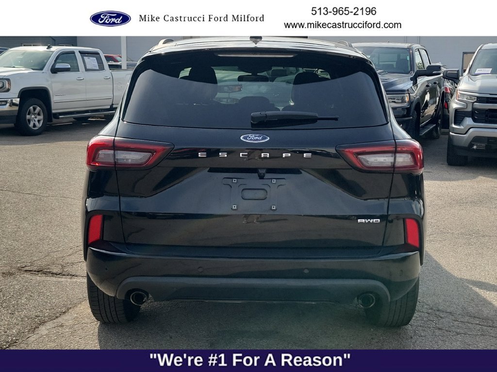 Used 2023 Ford Escape ST-Line w/ Tech Pack #1 AWD/4WD image 4