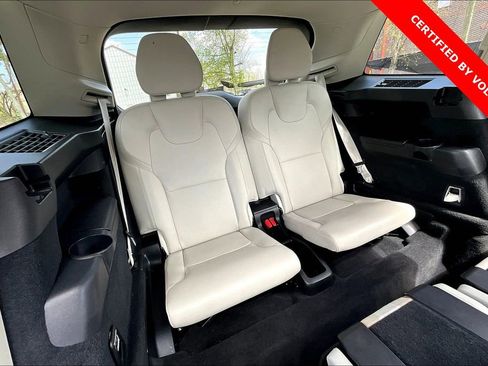 Certified 2023 Volvo XC90 B6 Plus image 36
