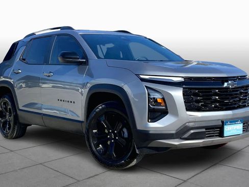 Used 2025 Chevrolet Equinox LT w/ Midnight Edition image 2