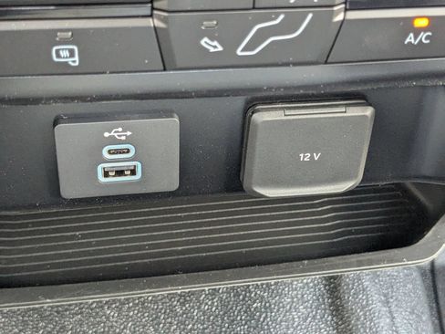 New 2025 Ford F350 XL AWD/4WD image 17