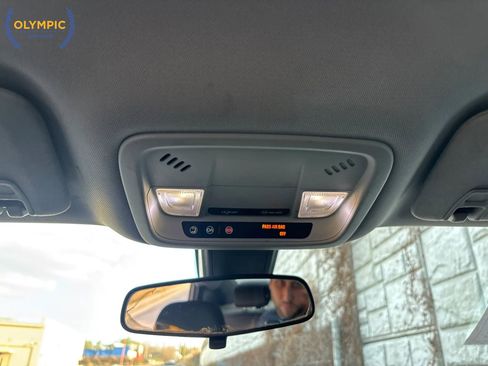 Used 2014 Chevrolet Impala LT w/ Convenience Package image 33