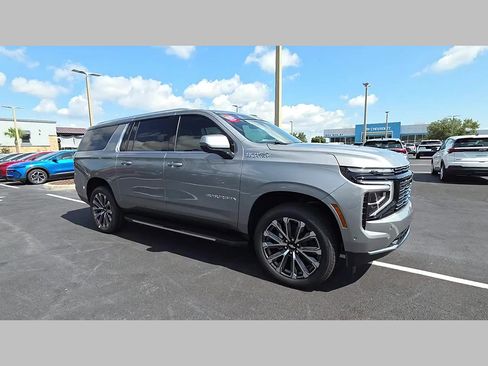 New 2026 Chevrolet Suburban High Country w/ Sun And Tow Package AWD/4WD image 20