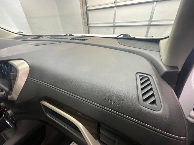 Used 2020 GMC Terrain Denali w/ Denali Premium Package FWD image 12