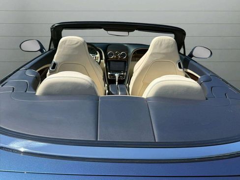 Used 2015 Bentley Continental GT V8 S image 25