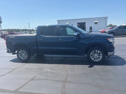 Used 2023 Chevrolet Silverado 1500 LT AWD/4WD image 8