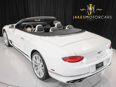 Used 2020 Bentley Continental GT V8 First Edition image 7